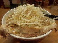 「ガツ盛りラーメン（味噌とんこつ味）」@春日井ラーメン 楽喜 本店の写真