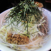 「豚しゃぶつけ蕎麦(温)(740円)」@つけ蕎麦 六文銭の写真