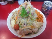 「冷やし中華(ヤサイ・ニンニク・辛揚げ) ￥680」@千里眼の写真