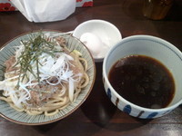 「冷やし肉盛りつけ麺(並)￥880」@麺屋 航の写真