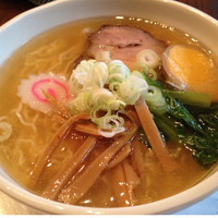 「塩ラーメン」@麺や 菜かむらの写真