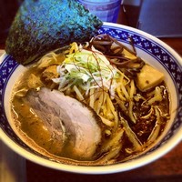 「魚介とんこつ+赤 feat. マー油」@一世風靡の写真