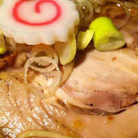 「特撰塩清湯麺+大盛り+マヨタマチャーシュー丼」@ジョニーヌードルの写真