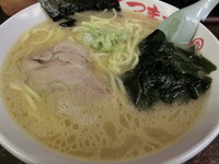 「ラーメン（600円）＋中盛り（100円）」@さつまっこ 春日橋店の写真