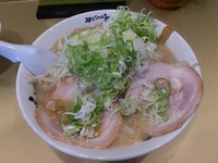 「醤油ラーメン\680」@超ごってり麺 ごっつ 秋葉原店の写真