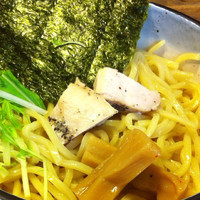 「つけ麺中盛り+チャーシュー丼」@麺や わたるの写真