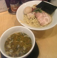 「煮干と煮干の煮干つけそば＋味玉」@Japanese Soba Noodles 蔦の写真