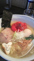 「塩ラーメン700円＋焼きトマト150円＋黒味玉100円」@RAMEN CiQUEの写真