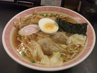 「ワンタン麺+メンマ」@ラーメン大至の写真