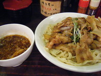 「肉盛つけ麺+メンマ」@魁 肉盛りつけ麺 六代目けいすけの写真