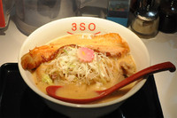「3SOらーめん（味噌） M + チャーシュートッピング」@RA-MEN 3SOの写真