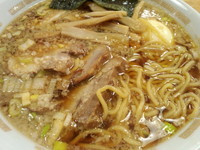 「味玉ラーメン(750円)＋チャーシュー３枚(200円)」@丸八らーめんの写真