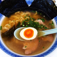 「ラーメン 700」@ラーメン サム吉の写真
