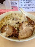 「ラーメン　野菜少なめ・ニンニク少なめ・アブラ」@自家製ラーメン 大者の写真