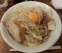 「まぜそば醤油（ヤサイ、チーズ）」@麺処 MAZERUの写真