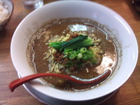 「超辛坦々麺(黒ごま)」@まるたんの写真