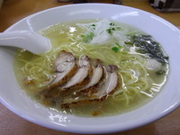 「鶏塩拉麺」@富白 御徒町本店の写真