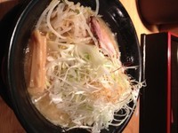 「白ねぎラーメン　880円」@魚沼豚骨ラーメン 千亀屋の写真