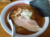 「あっさり系　醤油ラーメン（大盛り）」@麺 ちょびほた丸の写真