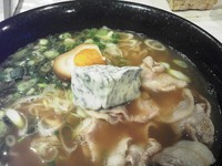 「ゴルゴンゾーラのしょうゆラーメン￥800」@ソニーボーイの写真