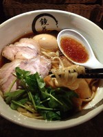 「極 醤油ラーメン（950円）」@らーめん愉悦処 鏡花の写真