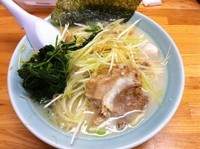 「ネギ塩ラーメン 800」@壱寅家 新松戸店の写真