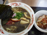 「鶏にぼしそば並＋半鶏チャーシュー」@鶏男 のり輔の写真