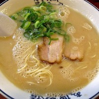 「ラーメン￥６５０」@博多長浜屋台ラーメン あぁ博多人情 秋田店の写真