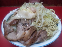 「小ブタＷ ニンニクアブラ」@ラーメン二郎 目黒店の写真