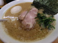 「ラーメン（650円）+味玉（50円）」@らーめん 㐂輪の写真