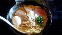 「とりそば700円+大盛+味玉+ﾁｬｰｼｭｰ増し」@麺堂 稲葉の写真