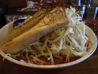 「大富士ラーメン・赤　800円」@百歩ラーメン 朝霞店の写真