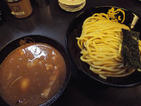 「濃厚豚骨つけ麺（中）味玉付き、800円」@無鉄砲 つけ麺 無極の写真