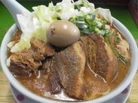 「角煮ラーメン」@熊本ラーメン 桃太郎の写真