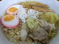 「鶏ネギ ソースらーめん(６８０円)＋桜えび煮玉子(１００円)」@麺や 光 錦糸町2号店の写真