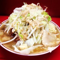 「ミニラーメン麺硬めfeat.ヤサイチョイマシニンニクアブラ」@ラーメン二郎 大宮店の写真