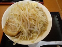 「ラーメン大盛り(全マシ)」@ジャンクガレッジ イオンレイクタウンmori店の写真