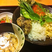 「ベトナム風つけ麺」@自然派ラーメン 花の季の写真