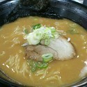 醤油豚骨ラーメン590円