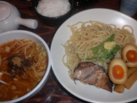 「味噌つけ麺（８００円）味玉クーポン＋小ライスサービス」@らーめん一会の写真