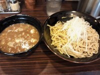 「濃厚魚介豚骨つけ麺」@麺食い 慎太郎の写真