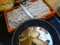 「濃厚豚そば\550」@本陣そば 鴬谷店の写真