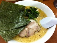 「しょうゆ豚骨ラーメン」@横浜らーめん夢家の写真