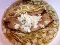 「煮干そば（白ダレ）（730円）」@煮干中華ソバ イチカワの写真