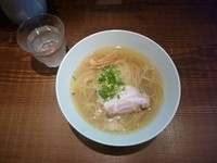 「しおらーめん」@町田汁場 しおらーめん 進化の写真