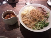 「辛まぜそば」@つけめんTETSU 壱の木戸 水戸店の写真