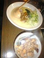 「一指禅ラーメン　肉丼」@一指禅 上福岡店の写真