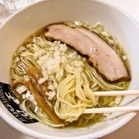 「煮干しそば（塩） 730円」@煮干中華ソバ イチカワの写真