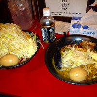 「ラーメン小」@麺や 唯桜の写真