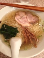 「支那そばと半カレー」@武田流 古式カレーライス 支那そば インディアン 蒲田西口店の写真